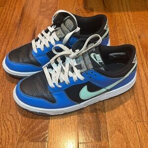 Nike Dunks (youth)sz 6.5 good cond